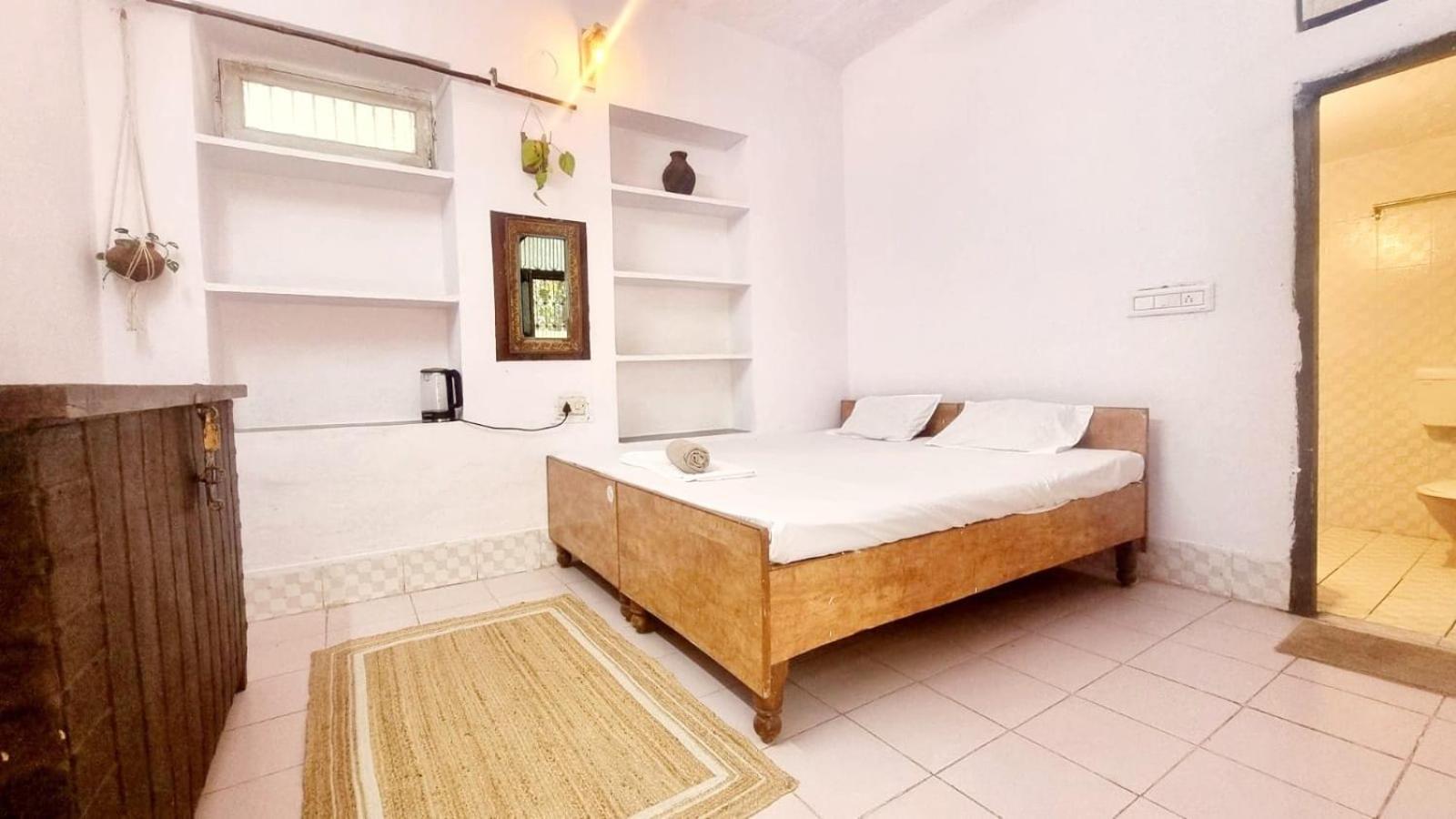 Karavan Kafe Puskár Szoba fotó
